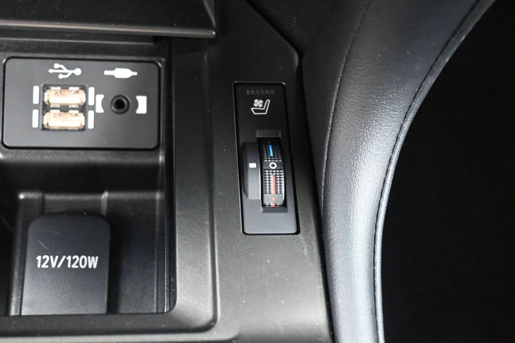 Used 2022 Lexus GX 460 w/ Black Line Special Edition AWD/4WD image 29
