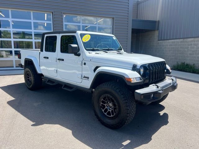 Used 2022 Jeep Gladiator Sport AWD/4WD image 3