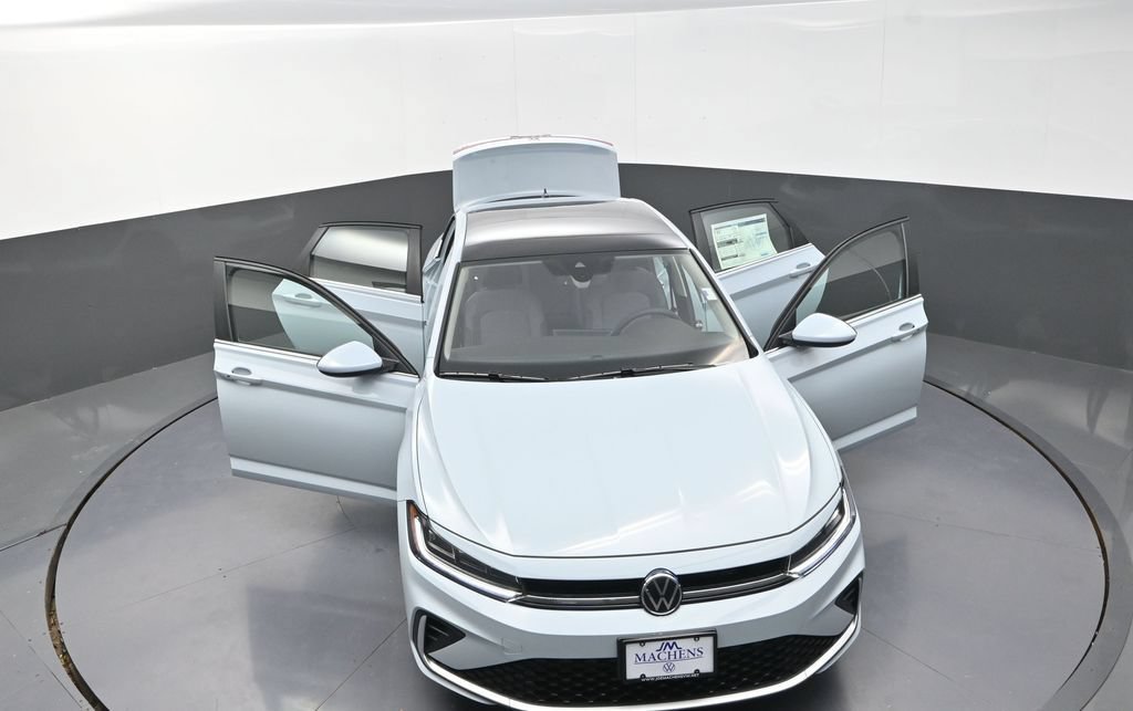 New 2026 Volkswagen Jetta SE FWD image 29