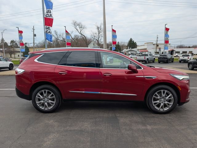 Used 2023 Buick Enclave Essence w/ Experience Buick Package image 6