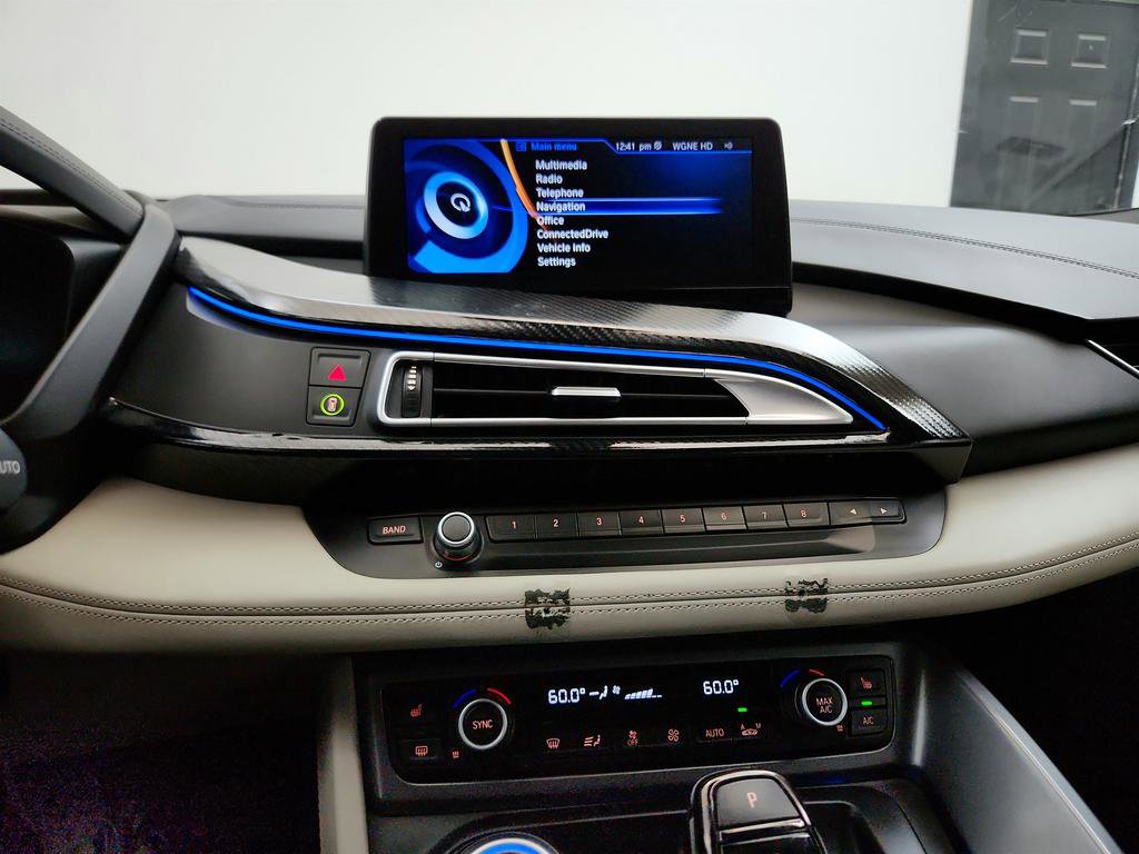Used 2015 BMW i8 AWD/4WD image 20