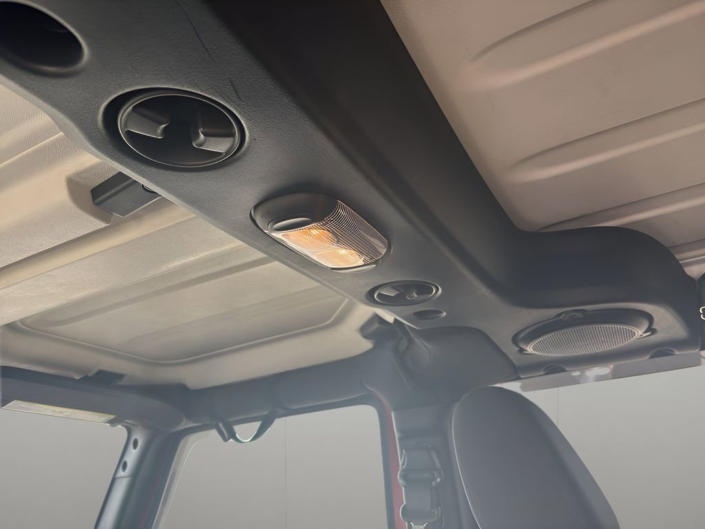 Used 2012 Jeep Wrangler Unlimited Sahara w/ Dual Top Group image 21