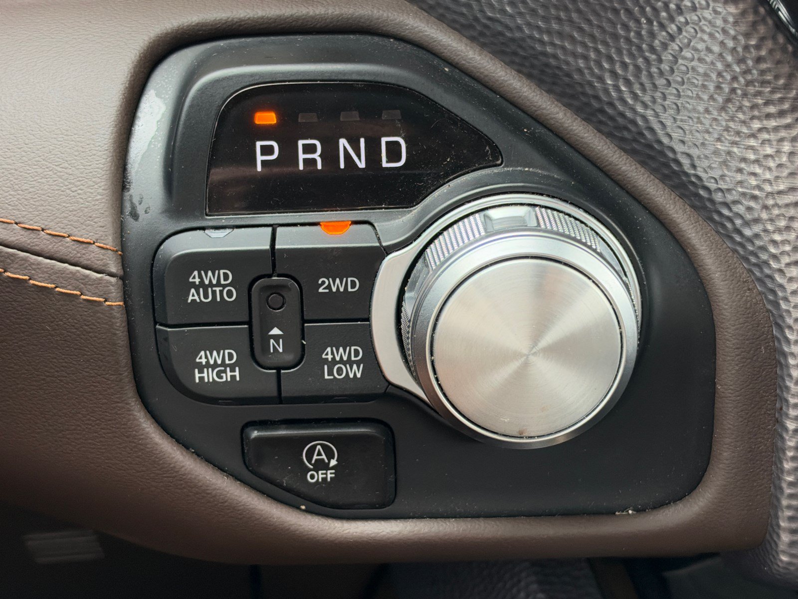 Used 2025 RAM 1500 Limited AWD/4WD image 38
