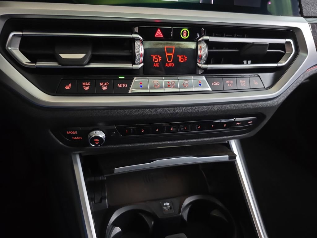 Used 2020 BMW 330i xDrive Sedan w/ Convenience Package image 26