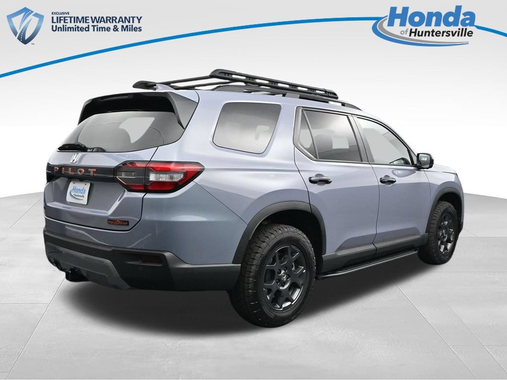 New 2026 Honda Pilot TrailSport image 9