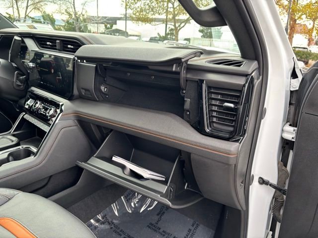 Used 2024 GMC Sierra 2500 AT4 w/ AT4 Premium Plus Package image 38