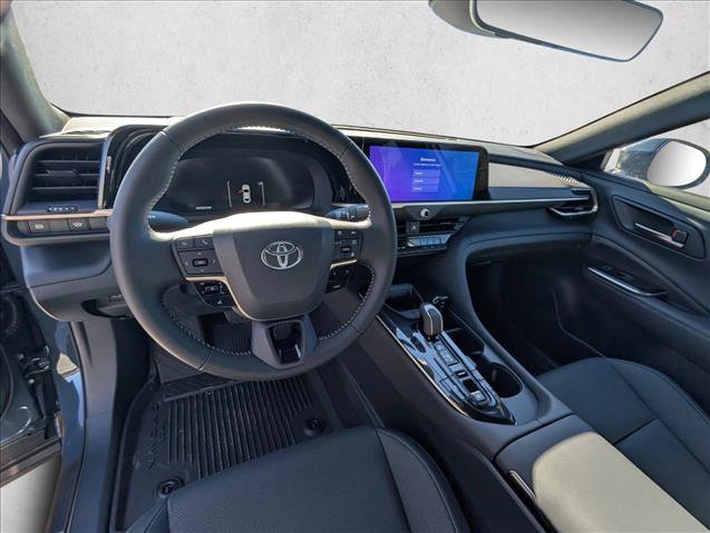 Used 2026 Toyota Crown XLE image 10