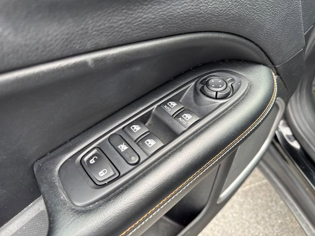 Used 2019 Jeep Compass Latitude w/ Cold Weather Group image 25