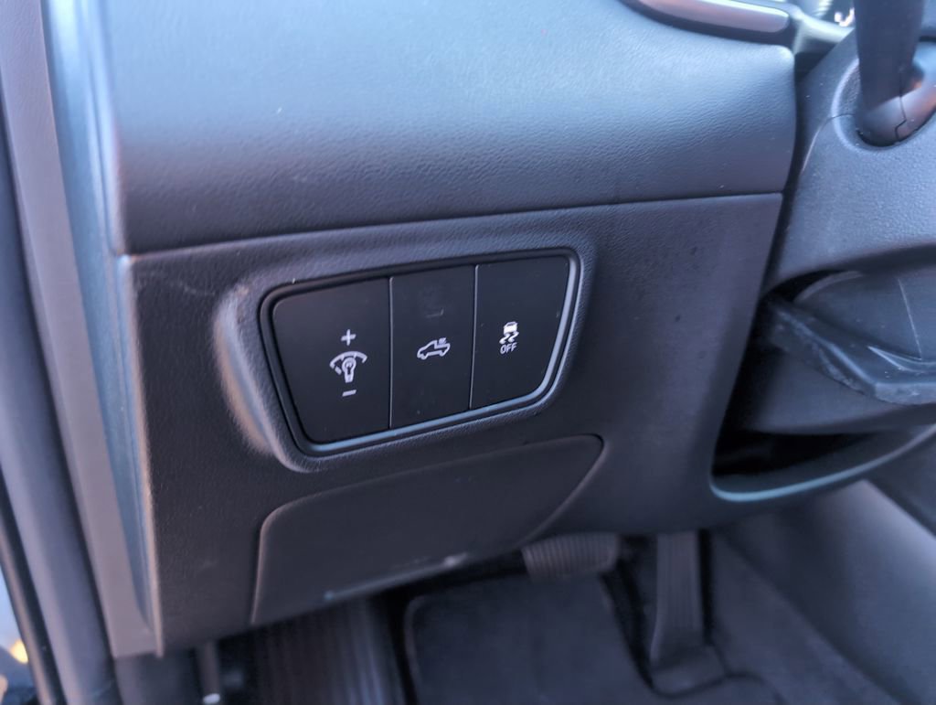 Used 2024 Hyundai Santa Cruz SEL image 17