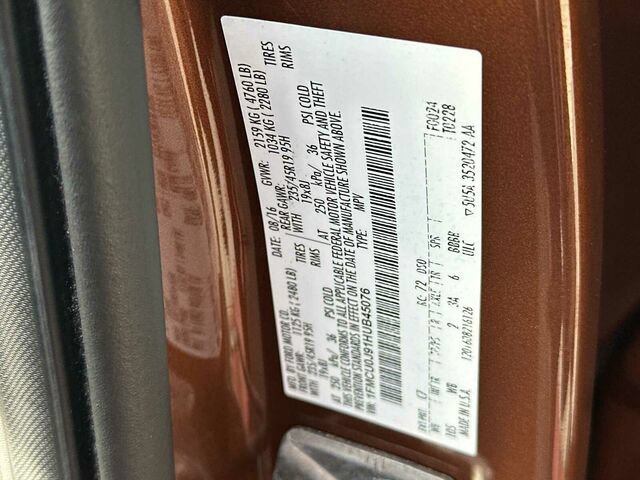 Used 2017 Ford Escape Titanium FWD image 36