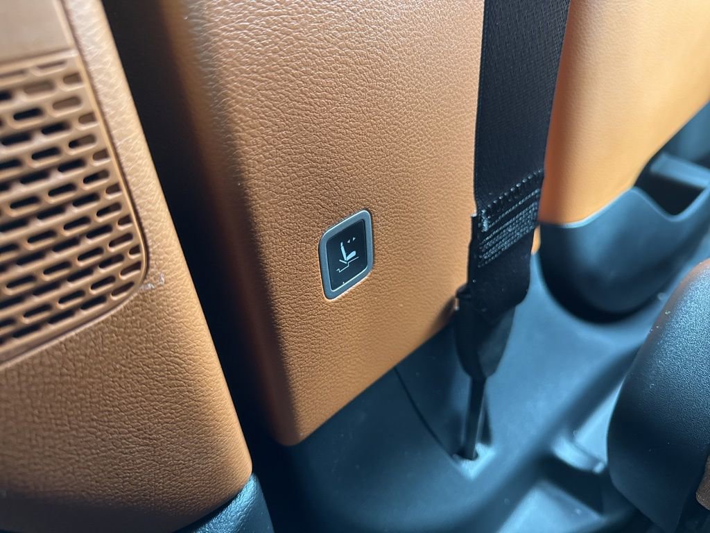 New 2026 Chrysler Pacifica Pinnacle image 45