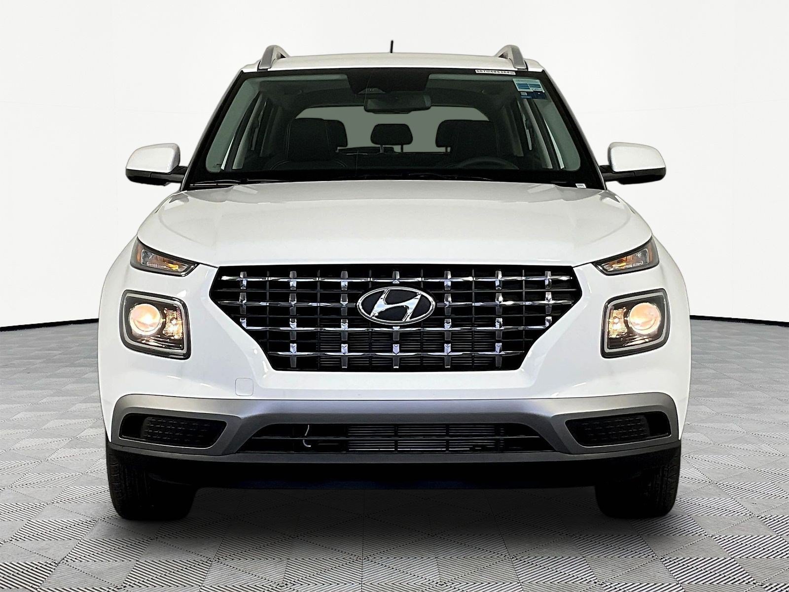 New 2026 Hyundai Venue SEL FWD image 2