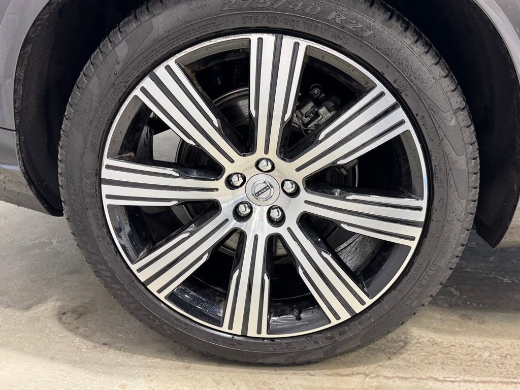 Used 2025 Volvo XC90 B6 Ultra w/ Protection Package image 9