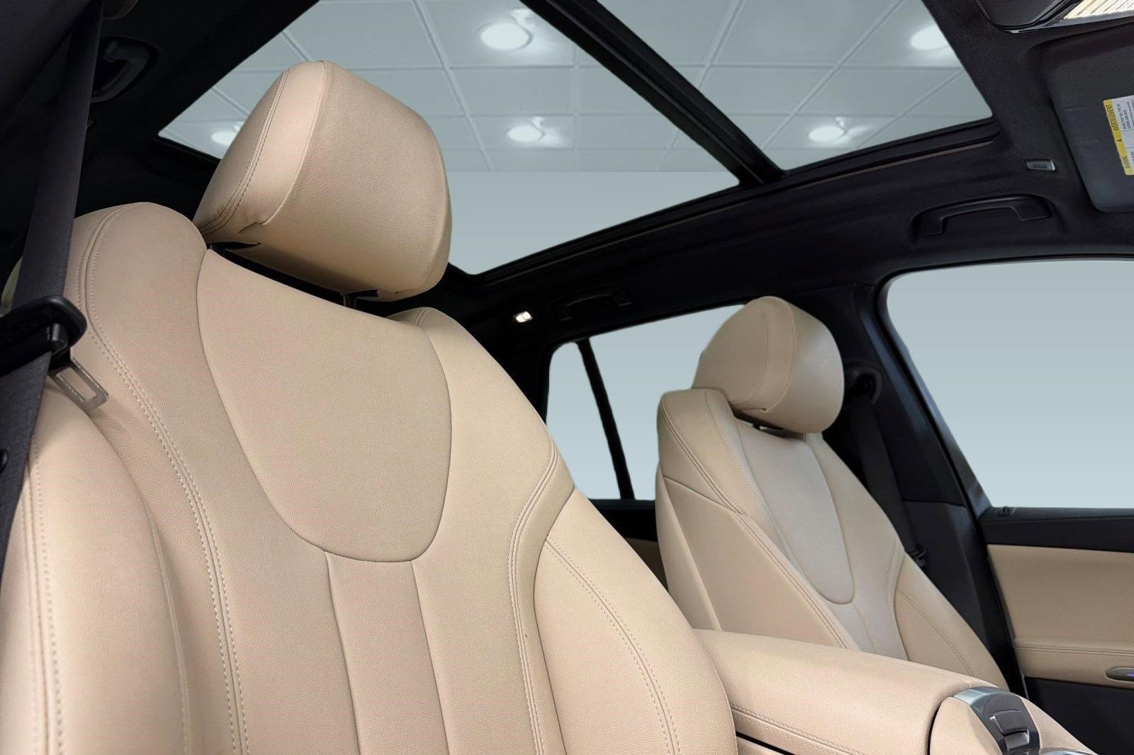 Used 2021 BMW X5 sDrive40i w/ Convenience Package image 15