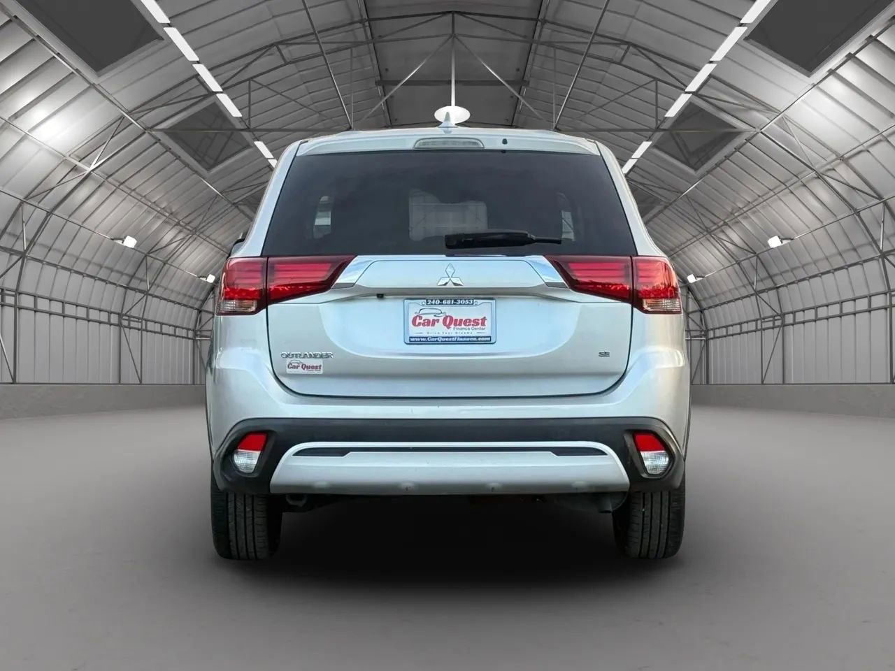 Used 2020 Mitsubishi Outlander SE FWD image 6