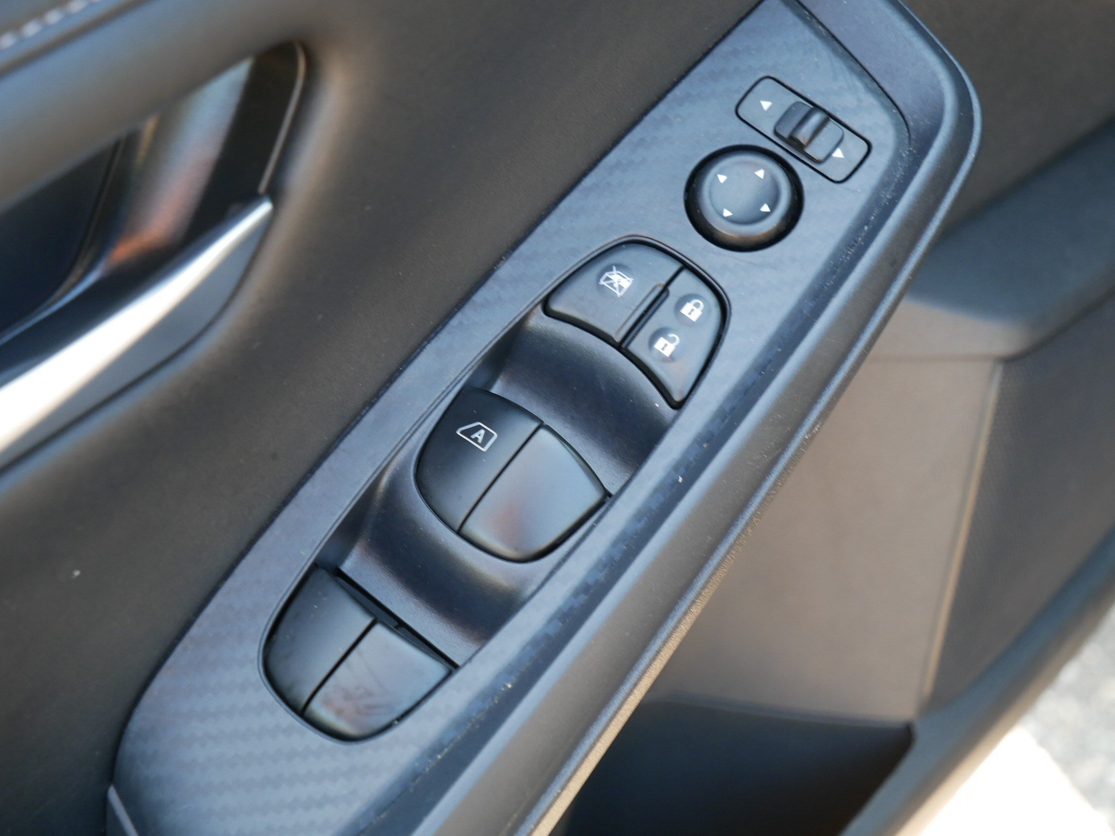Certified 2024 Nissan Sentra SV w/ All-Weather Package FWD image 19
