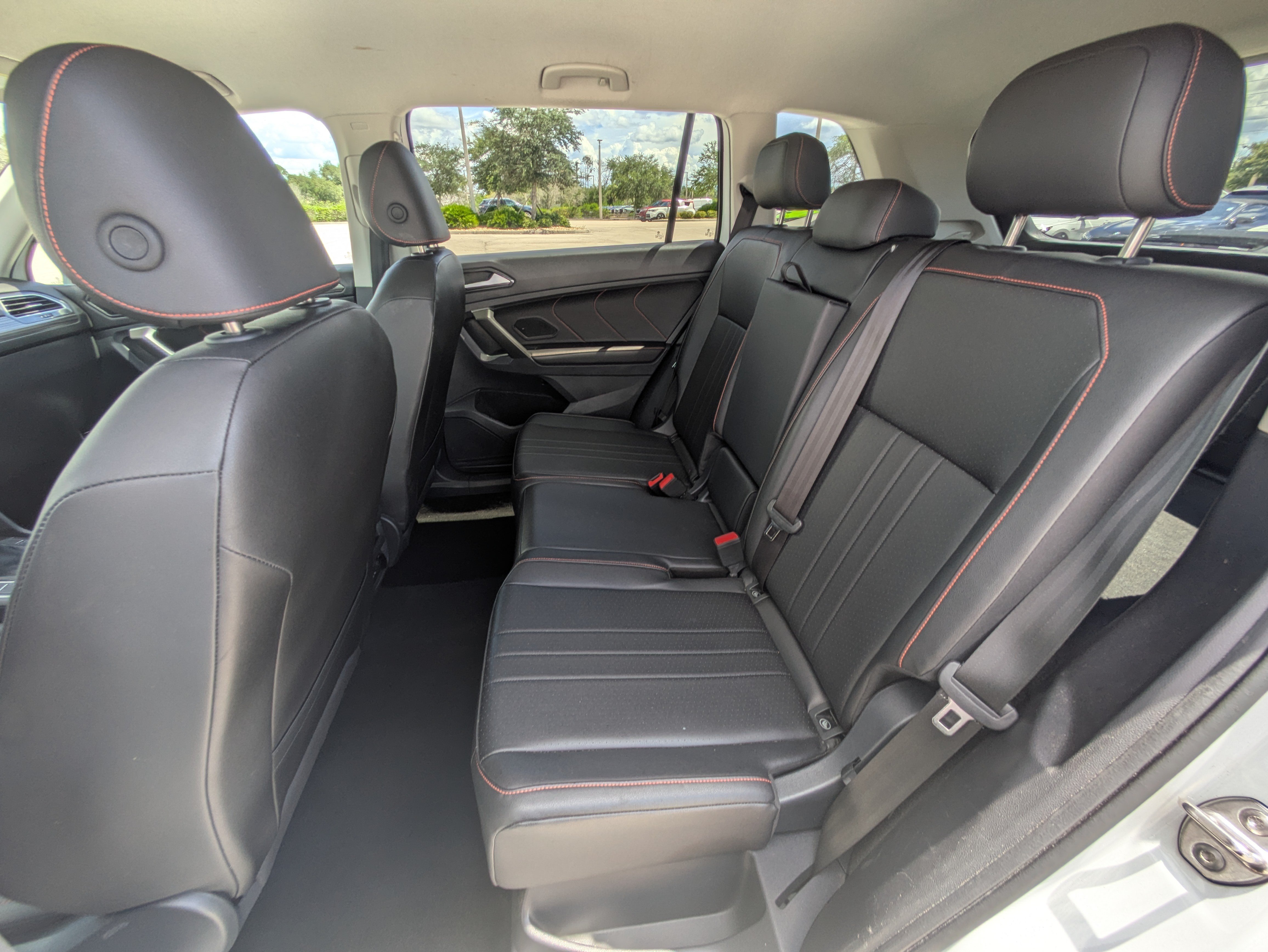 Used 2024 Volkswagen Tiguan Wolfsburg Edition AWD/4WD image 14