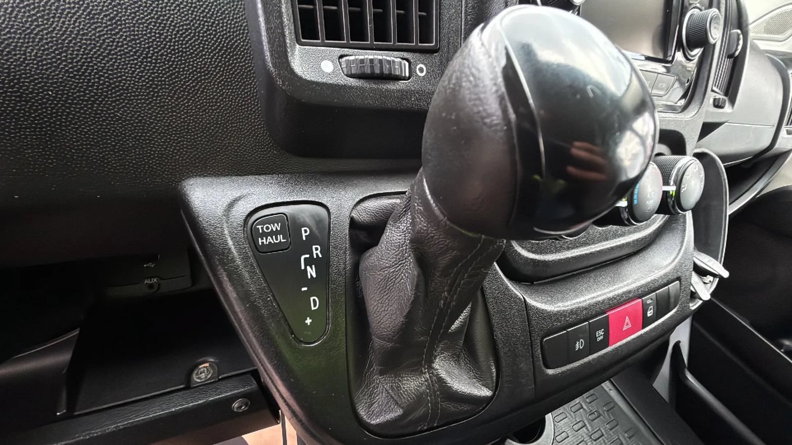 Used 2015 RAM ProMaster 2500 w/ Interior Convenience Group FWD image 27