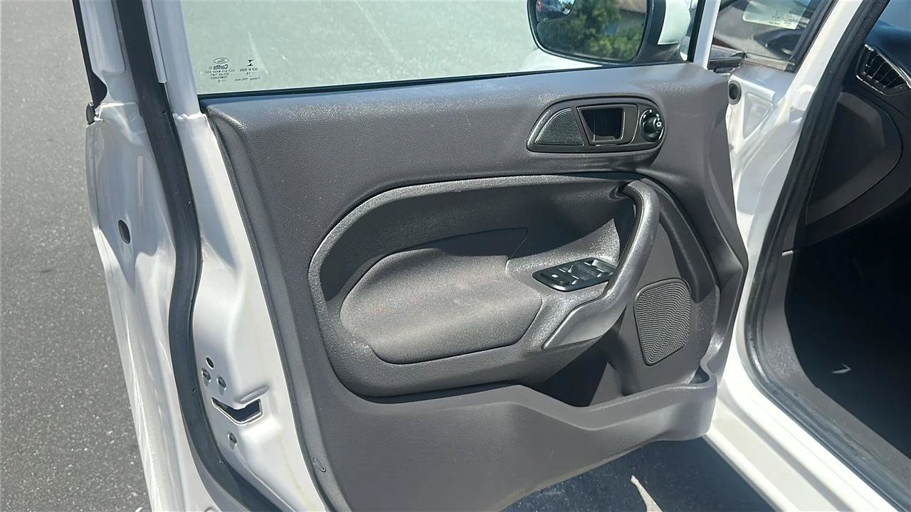 Used 2017 Ford Fiesta SE FWD image 17