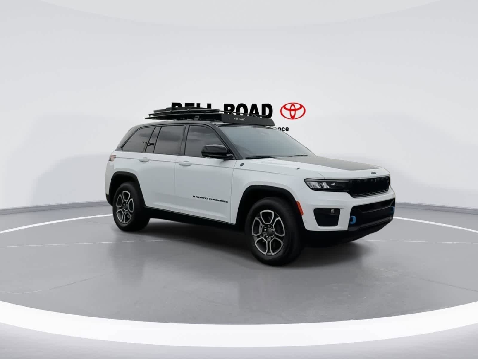 Used 2023 Jeep Grand Cherokee Trailhawk w/ Advanced Protech Group II image 4