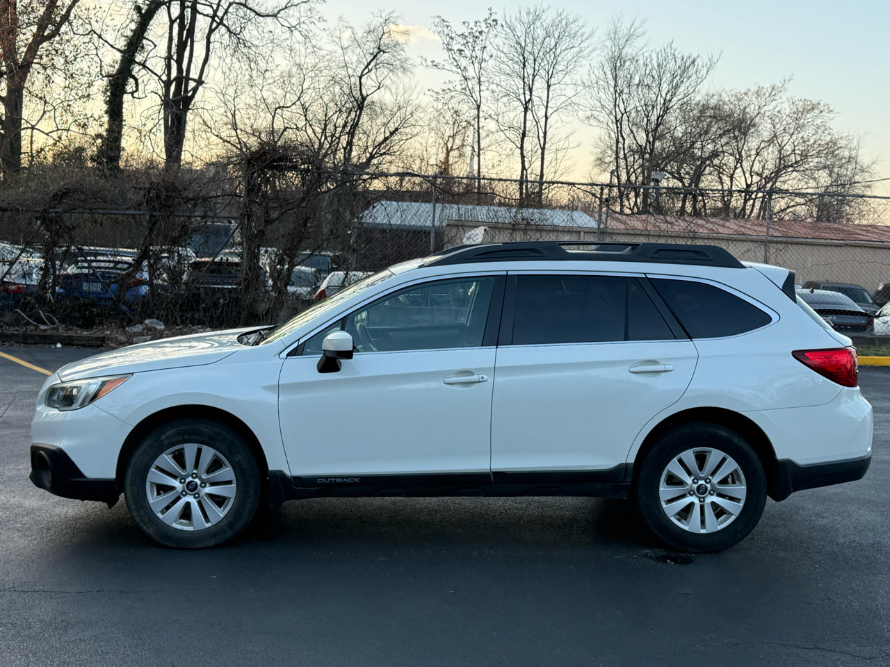 Used 2015 Subaru Outback 2.5i Premium w/ Popular Package #3 image 7