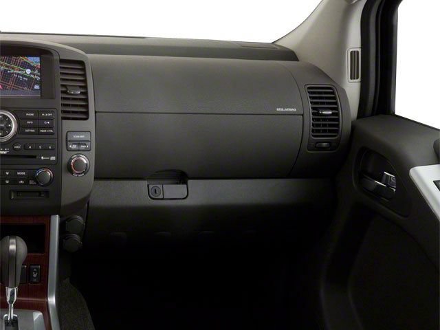Used 2010 Nissan Pathfinder LE w/ Navigation Pkg AWD/4WD image 21