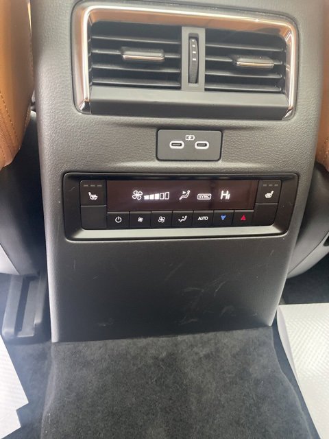 Certified 2025 MAZDA CX-70 3.3 Turbo S w/ Premium Plus image 24