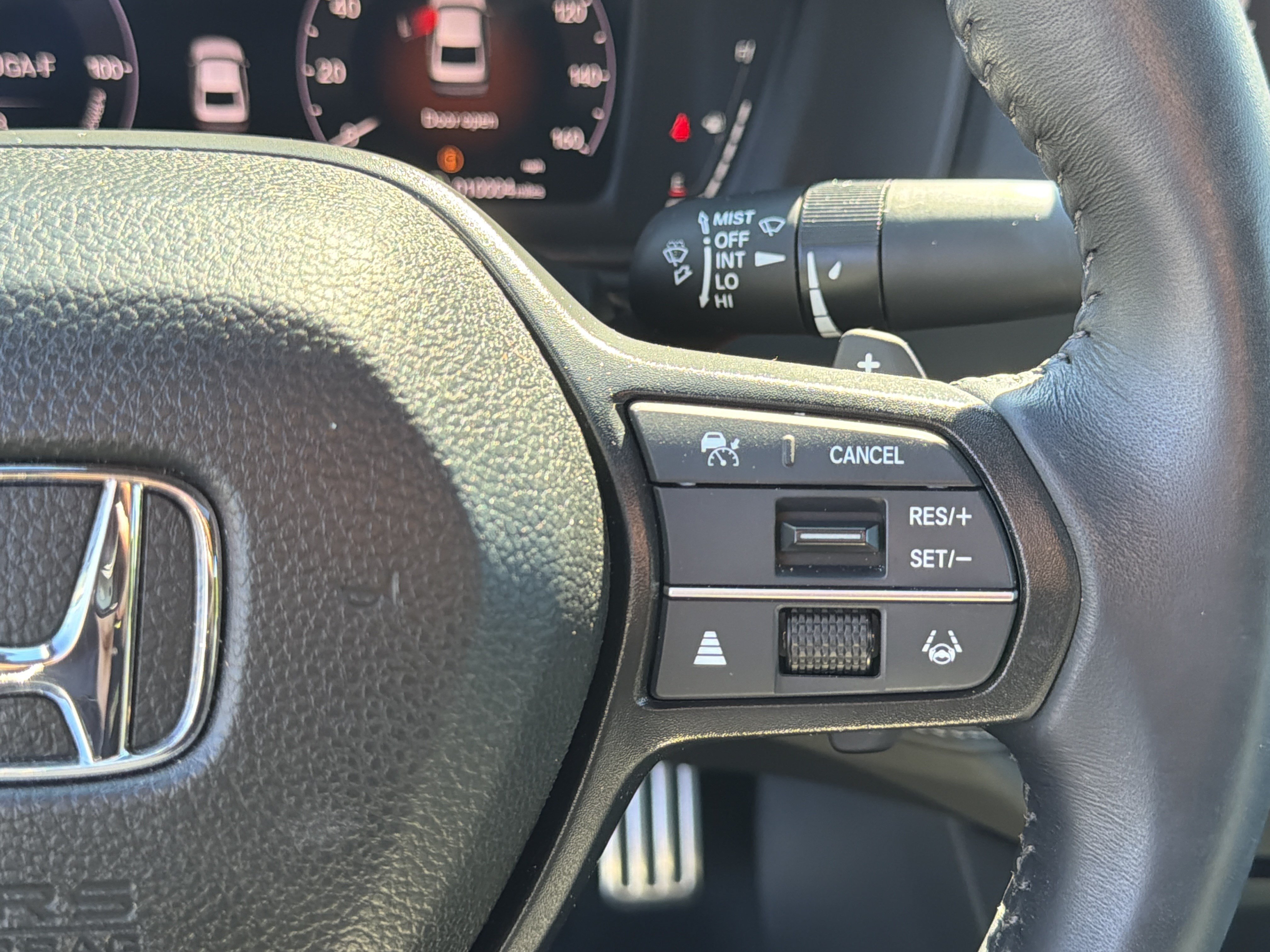Used 2025 Honda Accord Sport image 30