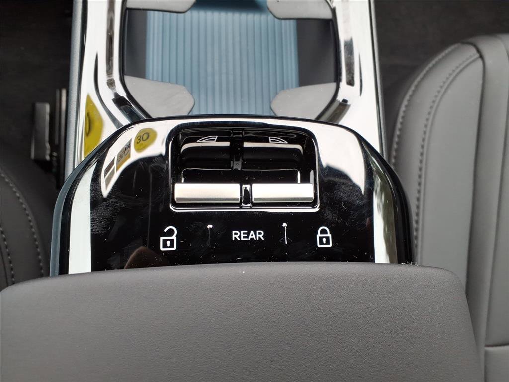 New 2026 Volvo EX30 Plus w/ Protection Package Premier AWD/4WD image 20