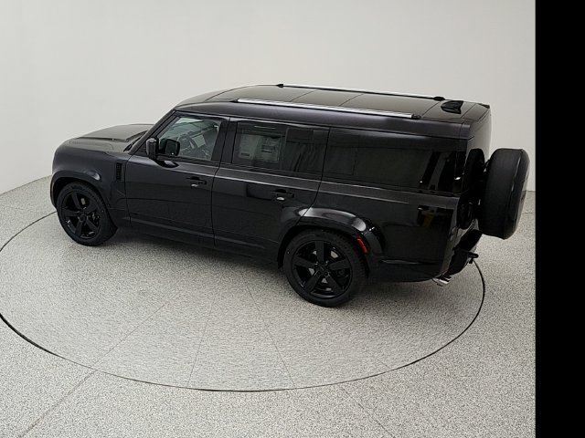 New 2026 Land Rover Defender 130 V8 AWD/4WD image 24