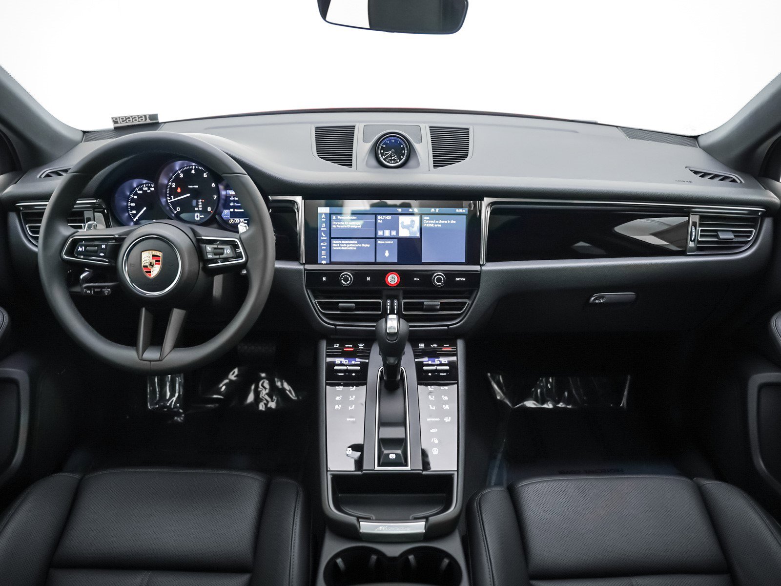 New 2026 Porsche Macan image 15