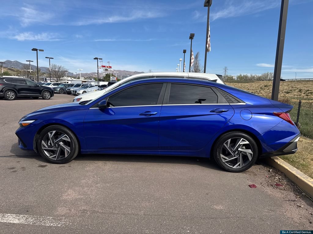 Used 2024 Hyundai Elantra Limited FWD image 24