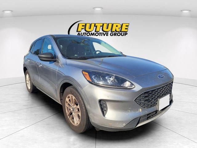 Certified 2022 Ford Escape SE