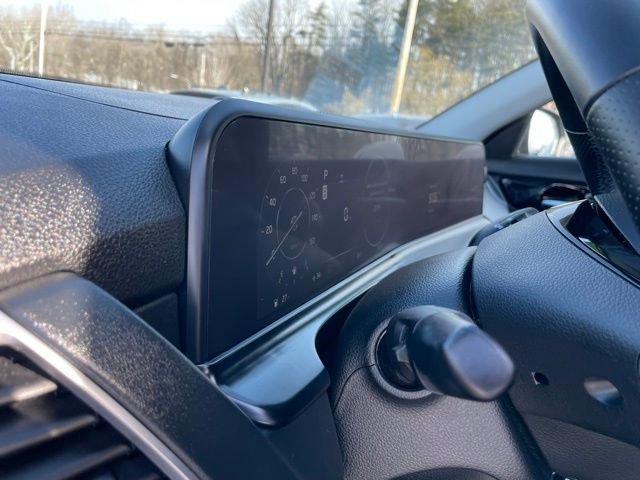 Used 2024 Kia Seltos SX image 19