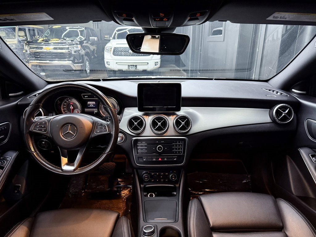 Used 2016 Mercedes-Benz CLA 250 image 21