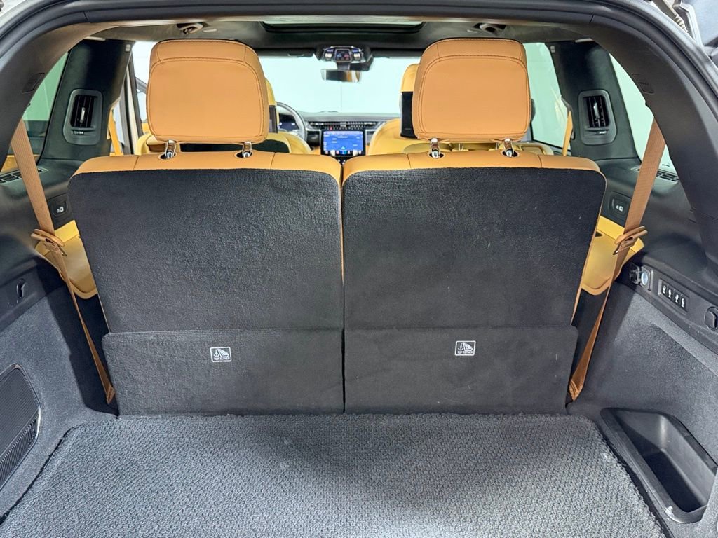 Used 2023 Jeep Grand Cherokee L Summit AWD/4WD image 32