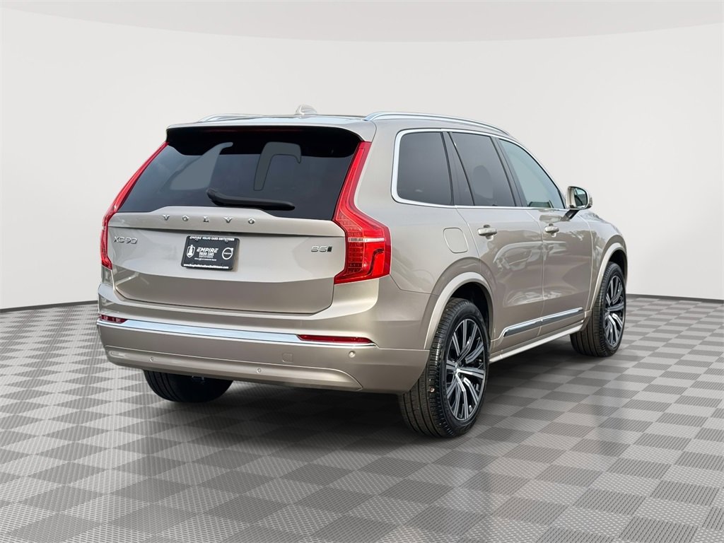 Certified 2024 Volvo XC90 B5 Core w/ Climate Package image 4
