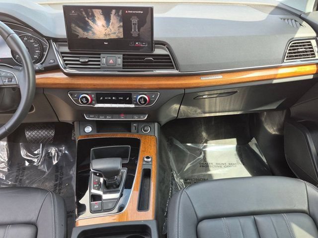 Certified 2023 Audi Q5 2.0T Premium w/ Convenience Package AWD/4WD image 14