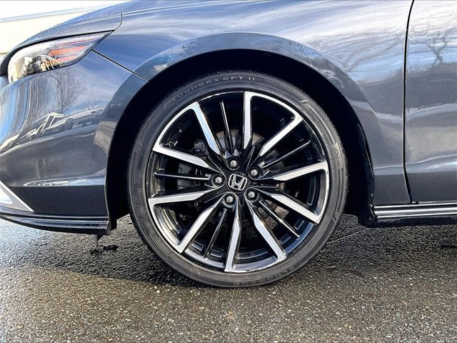 Used 2023 Honda Accord Touring image 9