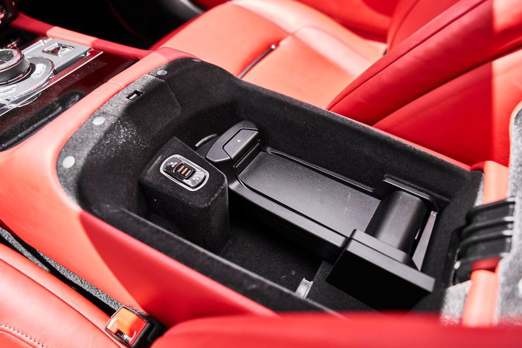 Used 2018 Rolls-Royce Dawn RWD image 60