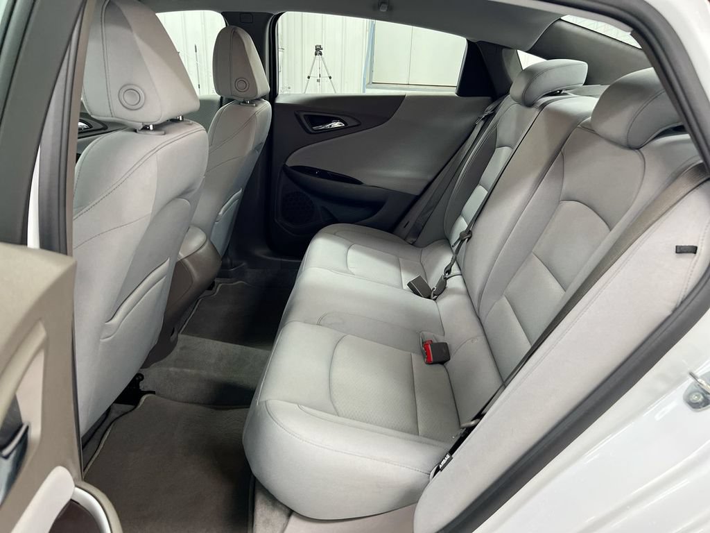 Used 2022 Chevrolet Malibu LS w/ Driver Confidence Package II FWD image 22