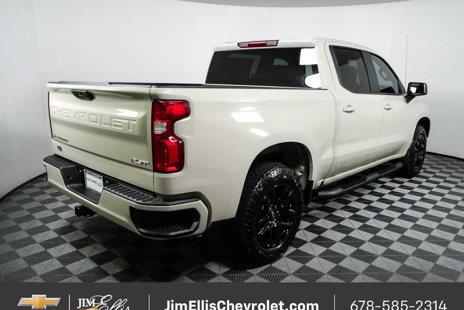 New 2026 Chevrolet Silverado 1500 RST w/ RST Select Package RWD image 3