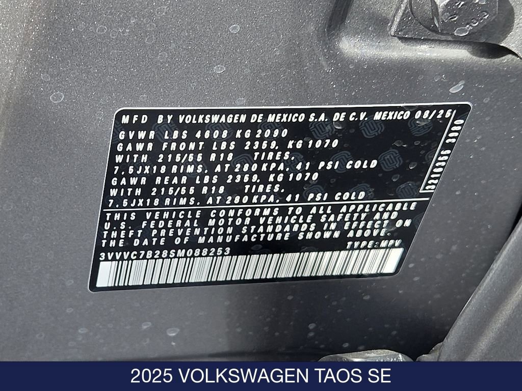 New 2025 Volkswagen Taos SE image 16