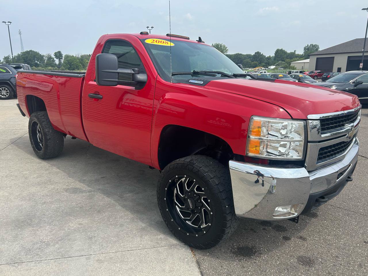 Used 2008 Chevrolet Silverado 2500 LT w/ Suspension Package, Off-Road AWD/4WD image 3