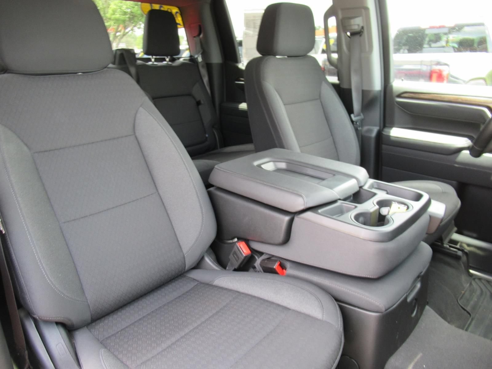 Used 2024 GMC Sierra 1500 Elevation RWD image 10