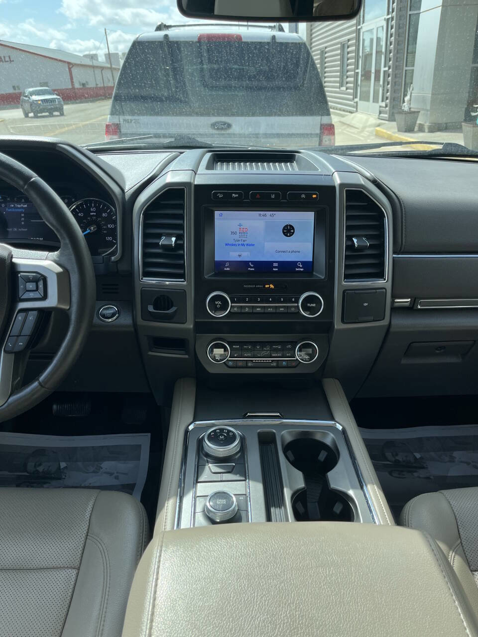 Used 2021 Ford Expedition Max XLT image 18