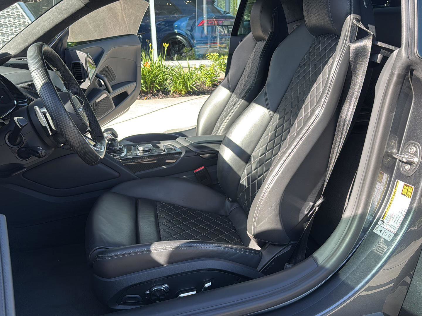 Used 2020 Audi R8 V10 performance image 14