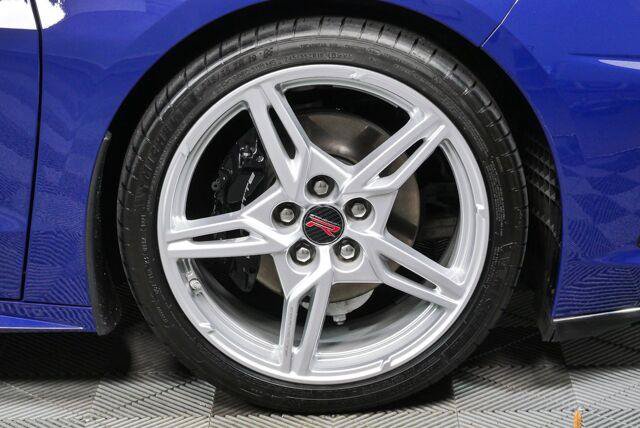 Used 2025 Chevrolet Corvette Stingray Preferred Conv RWD image 39