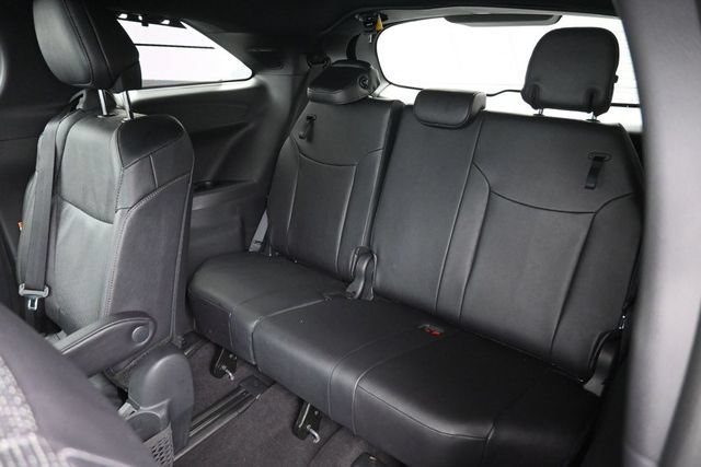 Certified 2025 Toyota Sienna Platinum AWD/4WD image 36