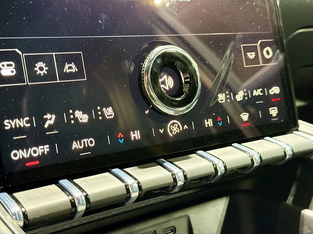 New 2026 GMC Terrain AT4 w/ Convenience Package III image 15